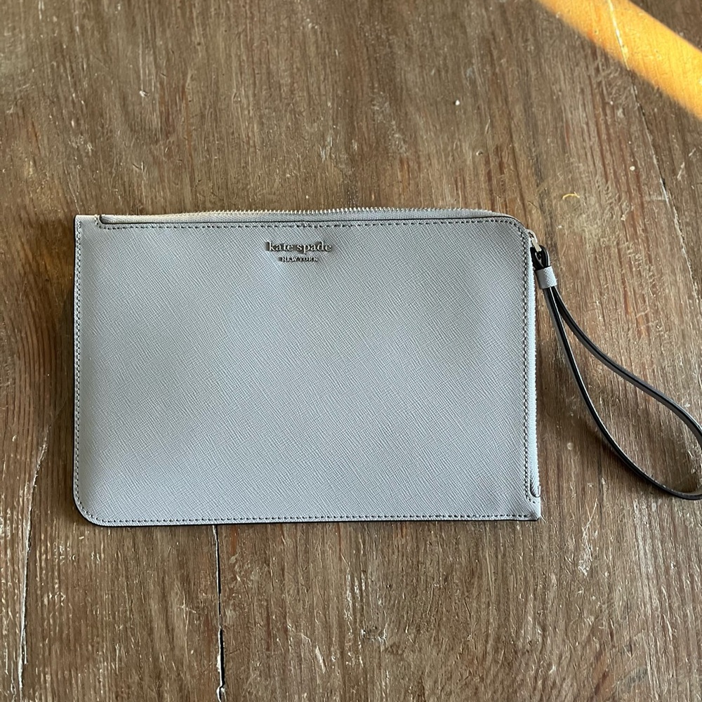Kate Spade Medium Gray Wristlet